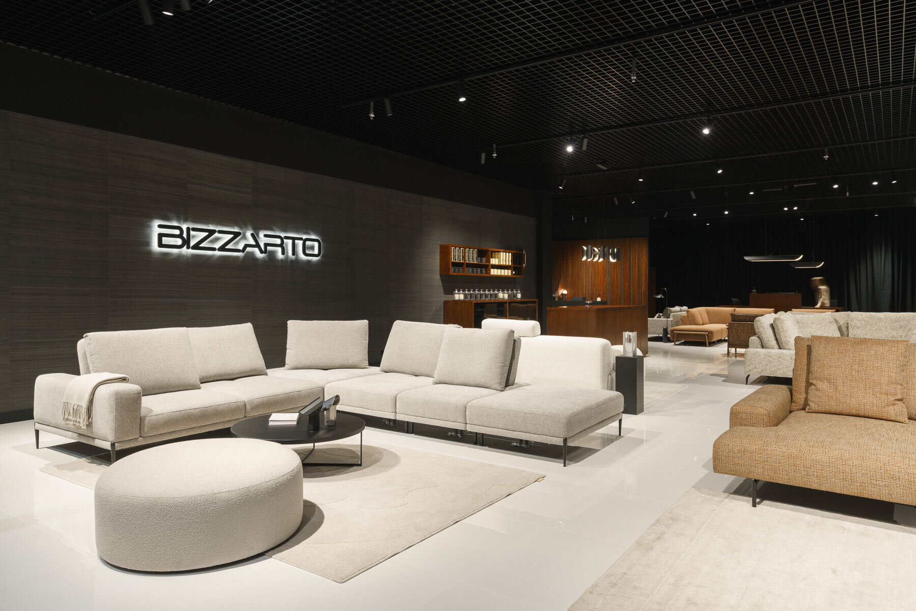 Meble tapicerowane Warszawa - salon Bizzarto w Domotece