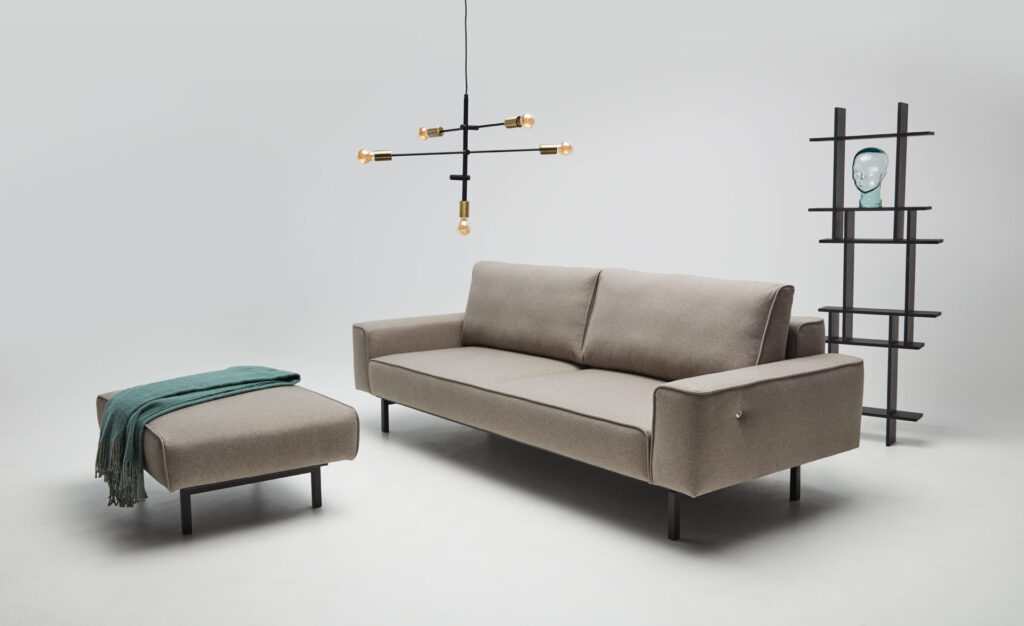 Sofa Bizzarto Oslo z funkcją spania – elegancka kanapa 2w1 do kawalerki lub małego mieszkania