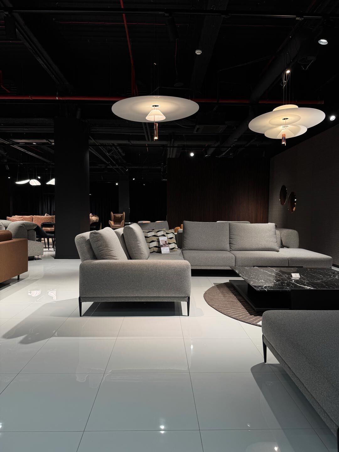 Salon meblowy Gdańsk - showroom Bizzarto